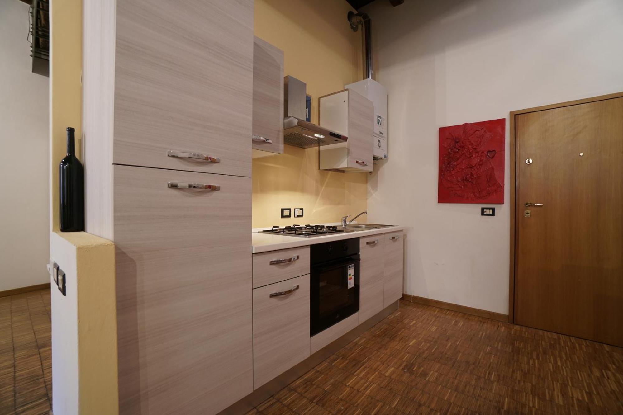 Romeohouse Central With Wifi Верона Экстерьер фото